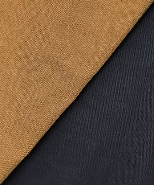 studio CLIP（スタディオクリップ）の「コットンナイロングログランロングスカート（スカート・キャメル/ネイビー）」の10枚目の写真