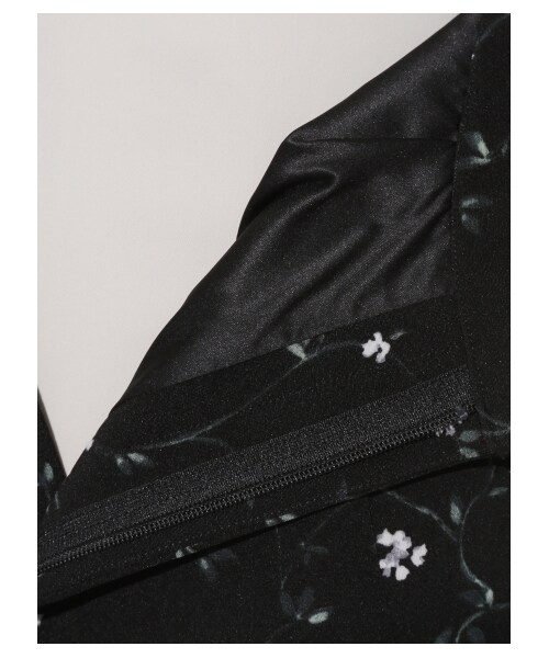 SNIDEL(スナイデル)の「シンプルショートパンツ(ショートパンツ・レディース・PBEG/BLK/FLOWER・0/1)」の12枚目の写真