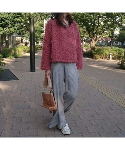 copine（コピン）の「★再入荷★新色追加！大人可愛いふわふわフェイクファーVネックプルオーバー（7color）（ニット/セーター・レディース・その他）」の12枚目の写真
