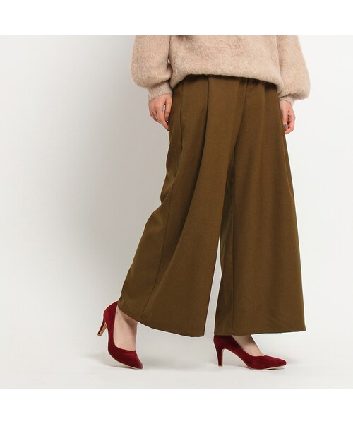 OZOC(オゾック)の「起毛ワイドタックパンツ(パンツ・レディース・グレー/ブラック/ベージュ系・その他)」の4枚目の写真