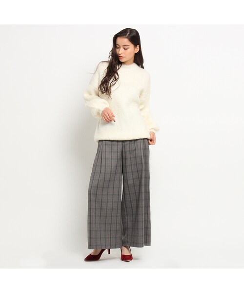 OZOC(オゾック)の「起毛ワイドタックパンツ(パンツ・レディース・グレー/ブラック/ベージュ系・その他)」の11枚目の写真