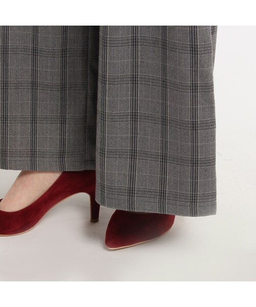 OZOC(オゾック)の「起毛ワイドタックパンツ(パンツ・レディース・グレー/ブラック/ベージュ系・その他)」の10枚目の写真