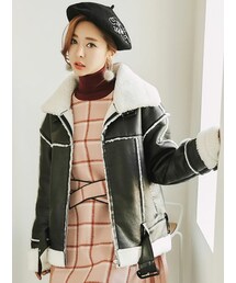 KORMARCH | フロントジップフェイクムートンジャケット(その他アウター)