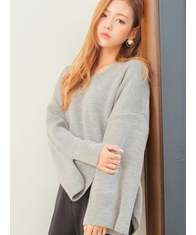 KORMARCH | ドロップショルダーVネックニットプルオーバー(ニット/セーター)