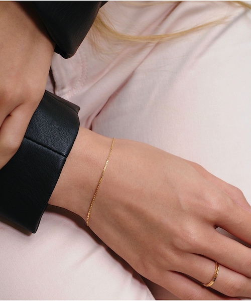 pinacoteca（ピナコテーカ）の「ピナコテーカ 693 エレガント ライン ベネチアン チェーン コンビ ブレスレット（ブレスレット・レディース・ゴールド・16.5cm）」の5枚目の写真