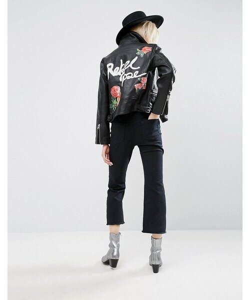 asos(エイソス)の「ASOS Leather Biker Jacket in Black with Rebel Rose Back Print(ライダースジャケット・レディース・Black・US 2/US 10/US 4/US 6/US 0/US 8/US 14/US 12)」の4枚目の写真