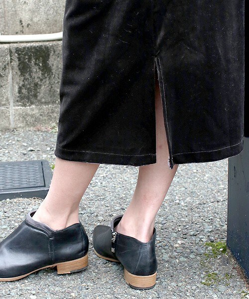 Bou Jeloud（ブージュルード）の「ベロアキャミソールワンピース（ワンピース・レディース・ダークグレー/カーキ・FREE）」の10枚目の写真