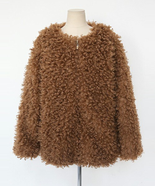 DHOLIC(ディーホリック)の「フェイクファージップアップジャケット(その他アウター・レディース・ブラックグレー/ライトココア/ブラック/アイボリー/ピンク/キャメル・FREE)」の5枚目の写真