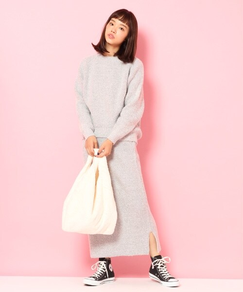 LOWRYS FARM（ローリーズファーム）の「ＦファートートＢＡＧ（バッグ・オフ/ブラック/ブルー）」の4枚目の写真