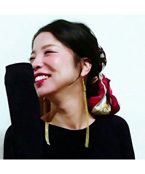 CHOUCHOU（チュチュ）の「チェーンロングフリンジピアス/イヤリング（ピアス（両耳用）・レディース・ゴールド・Free）」の3枚目の写真
