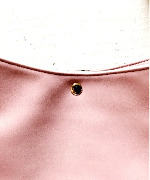 archives（アルシーヴ）の「【予約】ポーチ付きセットショルダーバッグ（ショルダーバッグ・レディース・ブラック/グレー/ピンク・MEDIUM）」の7枚目の写真