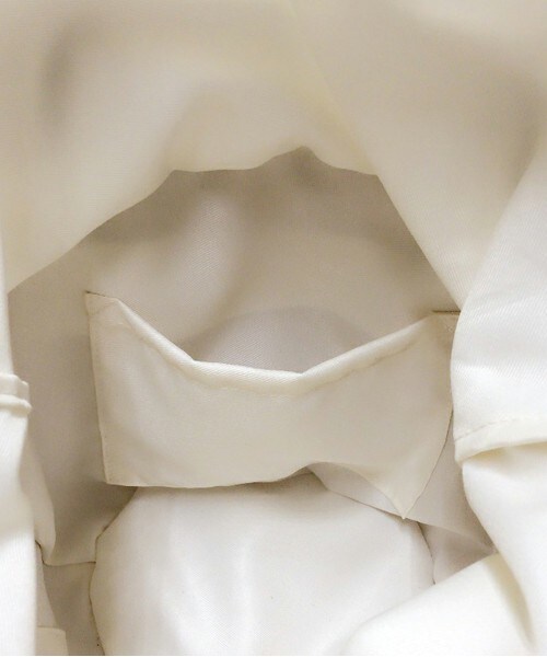 archives(アルシーヴ)の「【予約】バケツ型フリルショルダーバッグ(ショルダーバッグ・レディース・ホワイト/ブラック/ネイビー・MEDIUM)」の10枚目の写真