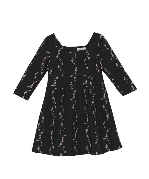 dazzlin（ダズリン）の「【sw】フラワーライン刺繍スクエアネックワンピース（ワンピース/ドレス・レディース・オフホワイト/ブラック/ベージュ・S/M）」の2枚目の写真