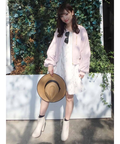 dazzlin（ダズリン）の「【sw】フラワーライン刺繍スクエアネックワンピース（ワンピース/ドレス・レディース・オフホワイト/ブラック/ベージュ・S/M）」の12枚目の写真