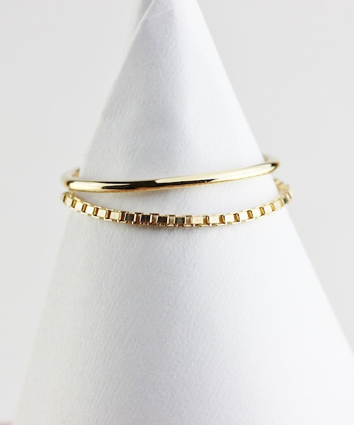 pinacoteca（ピナコテーカ）の「ピナコテーカ 696 エレガント ライン ベネチアン チェーン コンビ リング ピンキーリング（リング・レディース・ゴールド・マイナス5号〜13号）」の2枚目の写真