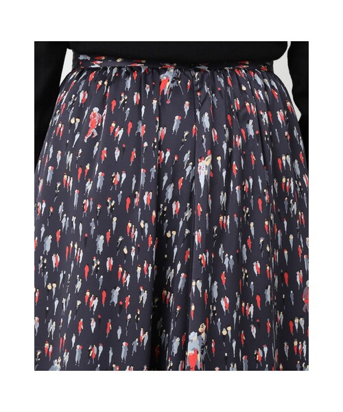 JOURNAL STANDARD（ジャーナルスタンダード）の「ピープルプリントティアードスカート（スカート・ネイビー・フリー）」の7枚目の写真