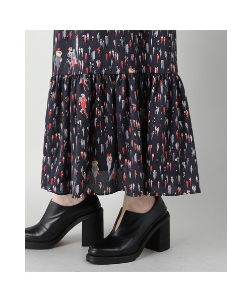 JOURNAL STANDARD（ジャーナルスタンダード）の「ピープルプリントティアードスカート（スカート・ネイビー・フリー）」の8枚目の写真