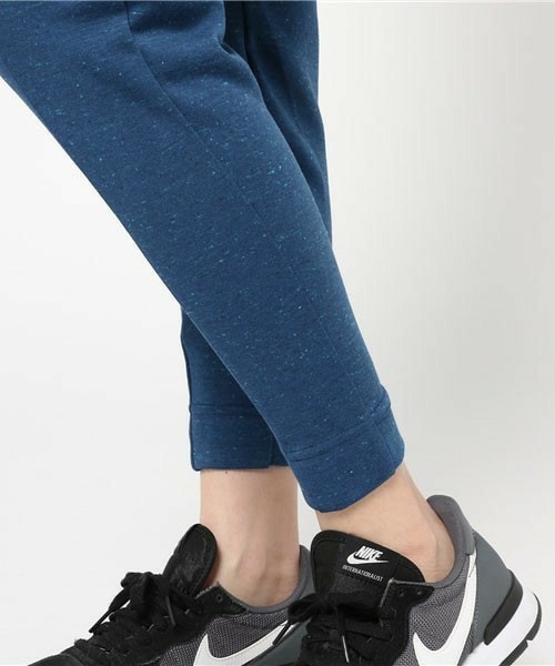 NIKE（ナイキ）の「ウィメンズ ナイキ テック フリース パンツ