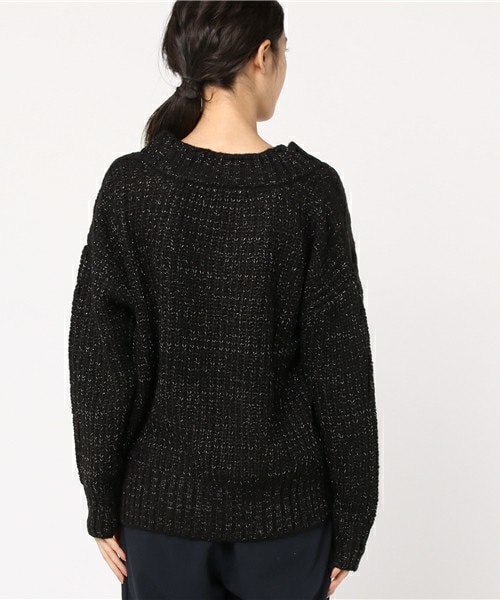 archives（アルシーヴ）の「ラメ入りケーブル編みVネックニットプルオーバー（ニット/セーター・レディース・ブラック/グレー/ラベンダー・MEDIUM）」の6枚目の写真