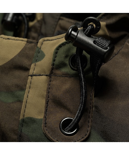 Carhartt（カーハート）の「NIMBUS PULLOVER - Camo Laurel（ジャケット/アウター・メンズ・Camo Laurel・S/M/L）」の2枚目の写真
