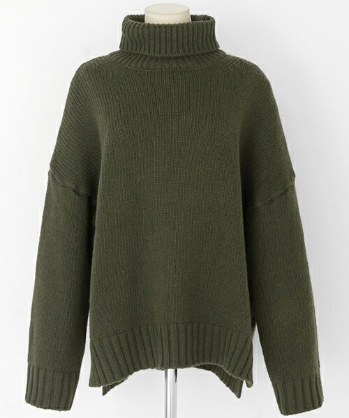 DHOLIC（ディーホリック）の「アンバランスへムタートルネックニットプルオーバー（ニット/セーター・レディース・グレー/ピンクベージュ/ブラウン/カーキ・FREE）」の4枚目の写真