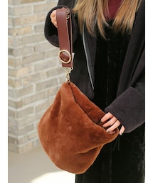 KORMARCH | フェイクファートートショルダーバッグ。(ショルダーバッグ)