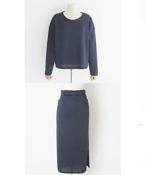 DHOLIC（ディーホリック）の「裏起毛プルオーバー＆ロングスカートセットアップ（Tシャツ/カットソー・レディース・ブラック/ネイビー・FREE）」の2枚目の写真