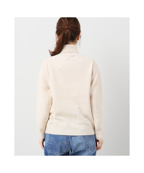 FRAMeWORK(フレームワーク)の「JamesCharlotte タートルネックジーロンウール◆(トップス・グレー/グレーB/ナチュラル/ブラウン/サックスブルー・S)」の11枚目の写真