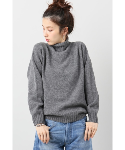 FRAMeWORK(フレームワーク)の「JamesCharlotte タートルネックジーロンウール◆(トップス・グレー/グレーB/ナチュラル/ブラウン/サックスブルー・S)」の1枚目の写真