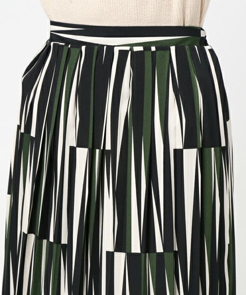 archives（アルシーヴ）の「幾何学プリーツスカート（スカート・レディース・ブラウン/カーキ・MEDIUM）」の6枚目の写真