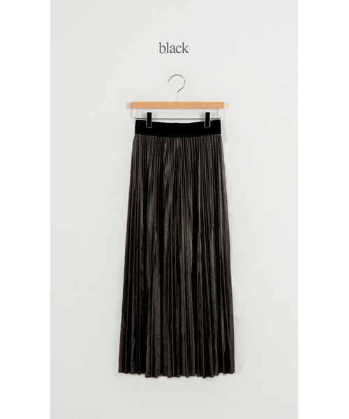 SINOWS（シノウズ）の「メタリックミモレ丈プリーツスカート（スカート・レディース・gold/black・one size (詳細サイズはサイトをご確認ください。)）」の2枚目の写真