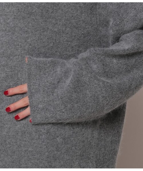 LE JUN（ルジュン）の「アンゴラ混ボトルネックニットプルオーバー（トップス・グレー/ネイビー/レッド・F）」の8枚目の写真