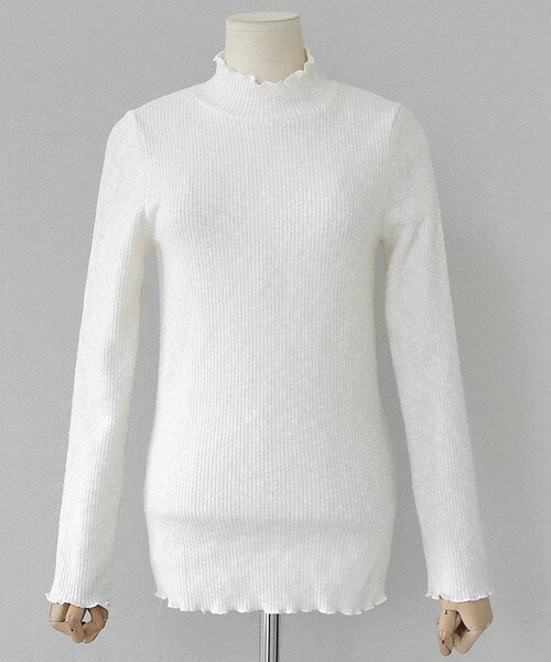 DHOLIC（ディーホリック）の「ウェーブヘムハイネックスリムTシャツ（Tシャツ/カットソー・レディース・ピンク/アイボリー/スカイブルー/ブラック・FREE）」の2枚目の写真