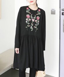 DHOLIC | フラワー刺繍アンバランスフレアワンピース(ワンピース)