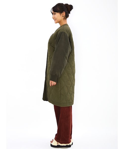 w closet(ダブルクローゼット)の「異素材切替キルティングコート(ジャケット/アウター・レディース・Dカーキ/ブラック・FREE)」の4枚目の写真
