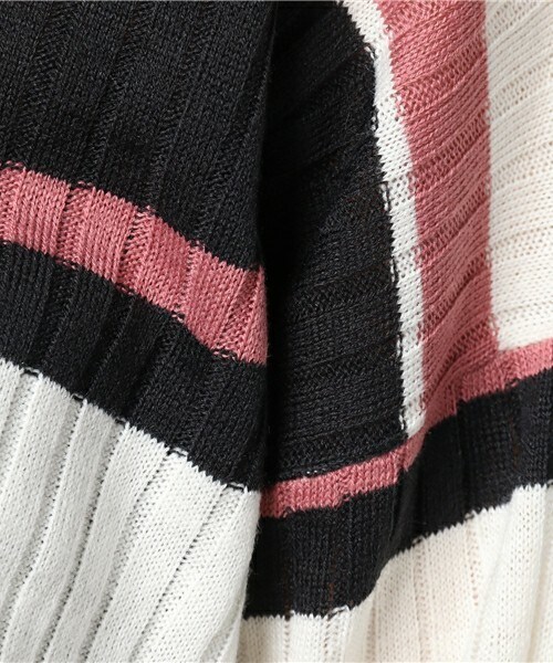 archives（アルシーヴ）の「ワイドリブマルチボーダーニット（ニット/セーター・レディース・オフホワイト/ネイビー/ピンク・MEDIUM）」の10枚目の写真