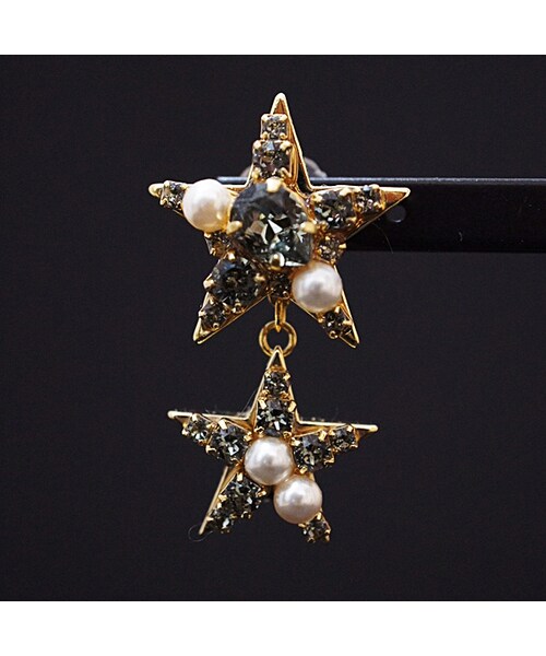 KiRi(キリ)の「Twinkle star(ピアス(両耳用)・レディース・ブラック/ホワイト・Free)」の5枚目の写真