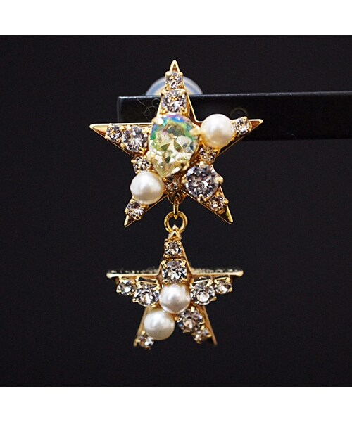 KiRi(キリ)の「Twinkle star(ピアス(両耳用)・レディース・ブラック/ホワイト・Free)」の3枚目の写真