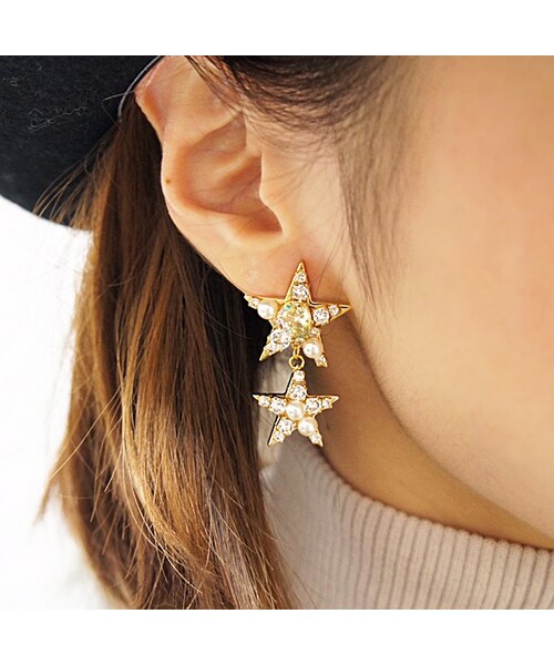 KiRi(キリ)の「Twinkle star(ピアス(両耳用)・レディース・ブラック/ホワイト・Free)」の4枚目の写真