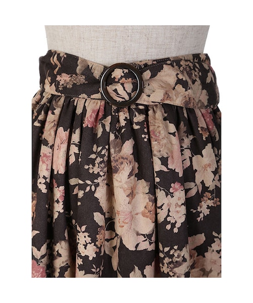 an another angelus（アンアナザーアンジェラス）の「ベッコウバックル花柄ギャザースカート/an another angelus（スカート・レディース・その他）」の3枚目の写真