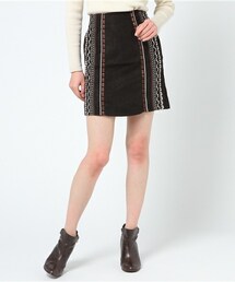 archives | 幾何学刺繍台形スカート(スカート)