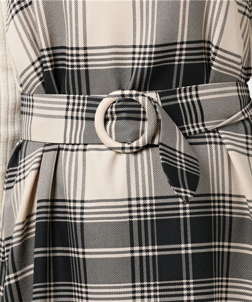 archives（アルシーヴ）の「ベルト付きチェック柄キャミワンピース（ワンピース・レディース・ブラック/グレー/ベージュ・MEDIUM）」の10枚目の写真