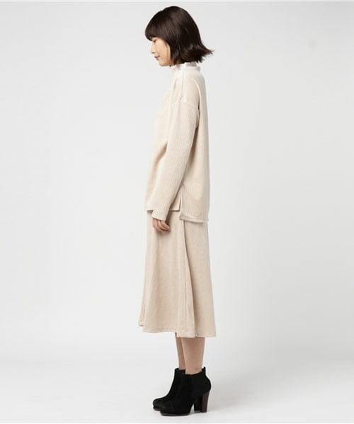 archives（アルシーヴ）の「針抜きベロアセットアップ（ワンピース・レディース・グレー/ネイビー/ピンク・MEDIUM）」の5枚目の写真