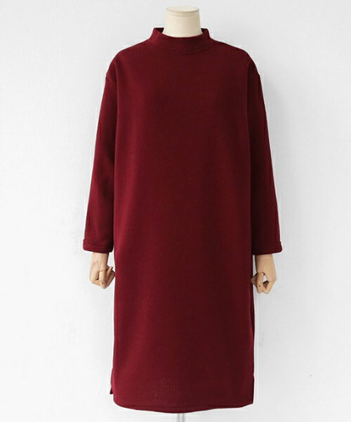 DHOLIC(ディーホリック)の「裏起毛モックネックワンピース(ワンピース・レディース・ベージュ/ワイン/ネイビー/ブラック/ピンク・FREE)」の5枚目の写真