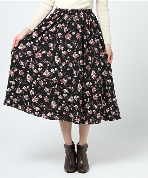 archives（アルシーヴ）の「花柄ミディ丈スカート（スカート・レディース・アイボリー/ブラック・MEDIUM）」の2枚目の写真