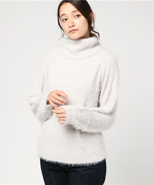 archives（アルシーヴ）の「テンタッチタートルプルオーバー（ニット/セーター・レディース・オフホワイト/ブラック/グレー/ピンク・MEDIUM）」の4枚目の写真