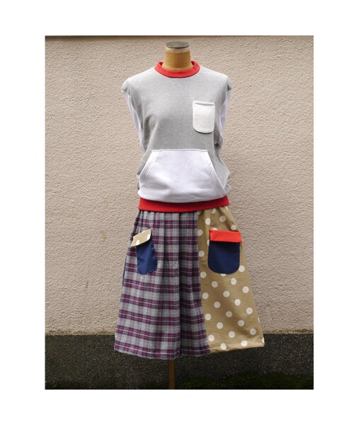 NIRAME.CO（ニラメッコ）の「お手伝いスカート　チェック✖️ドット　2色（スカート・レディース・その他）」の2枚目の写真