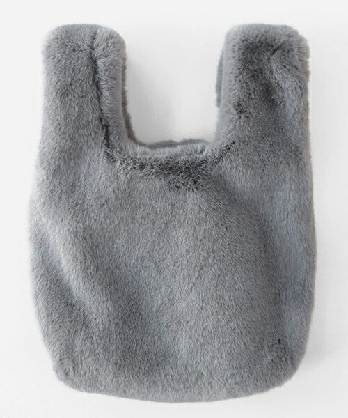 DHOLIC(ディーホリック)の「フェイクファーミニマルバッグ(トートバッグ・レディース・ピンク/ブラウン/アイボリー/グレー/ブラック・FREE)」の4枚目の写真