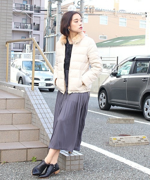 Bou Jeloud（ブージュルード）の「カットプリーツスカート（スカート・レディース・ブラック/チャコールグレー/ブラウン・38）」の5枚目の写真