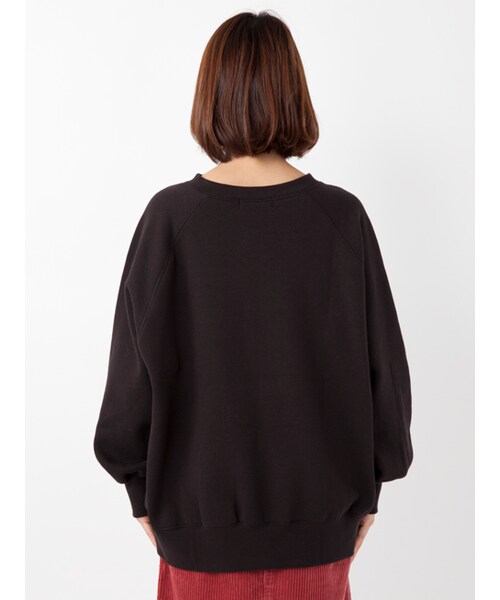 w closet(ダブルクローゼット)の「刺繍入り裏起毛ビッグプルオーバー(トップス・レディース・アイボリー/ラベンダー/スミクロ・FREE)」の6枚目の写真